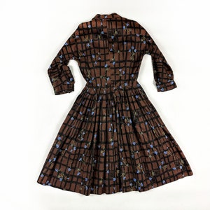 1950s Brown and Blue Floral Plaid Cotton Day Dress / Fit and Flare / 50s / Full Skirt / New Look / 26 Waist / Novelty Print / Small / S / image 7