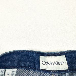 1990s Calvin Klein Denim Mini Pencil Skirt / Above The Knee / High Waist / A Line / Small / 24 Waist / 1980s / Preppy / Jean Skirt / 90s image 2