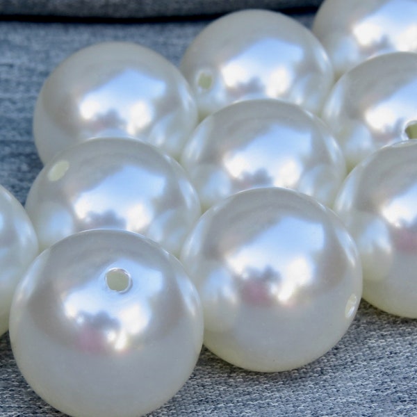 Big Pearls, 6 Huge Pearls, IVORY WHITE Pearls, 6 Faux Pearls, SIX Huge Round Imitation Pearls 30mm Bubblegum Beads, Faux Pearls for Jewelry