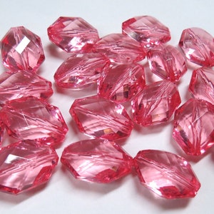 12 ROSE PINK Beads, Chunky Beads, Bubblegum Beads, 12 Faceted Rectangle Beads, Rose Pink Acrylic Craft Beads 22mm