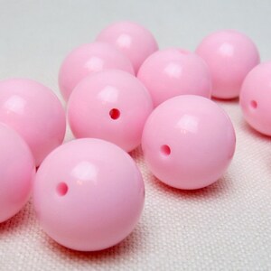 12 SOFT PINK Beads, 20mm Bubblegum Beads, Baby Pink Chunky Beads, Bubblegum Beads, Pink Beads, Soft Pink Gumball Beads