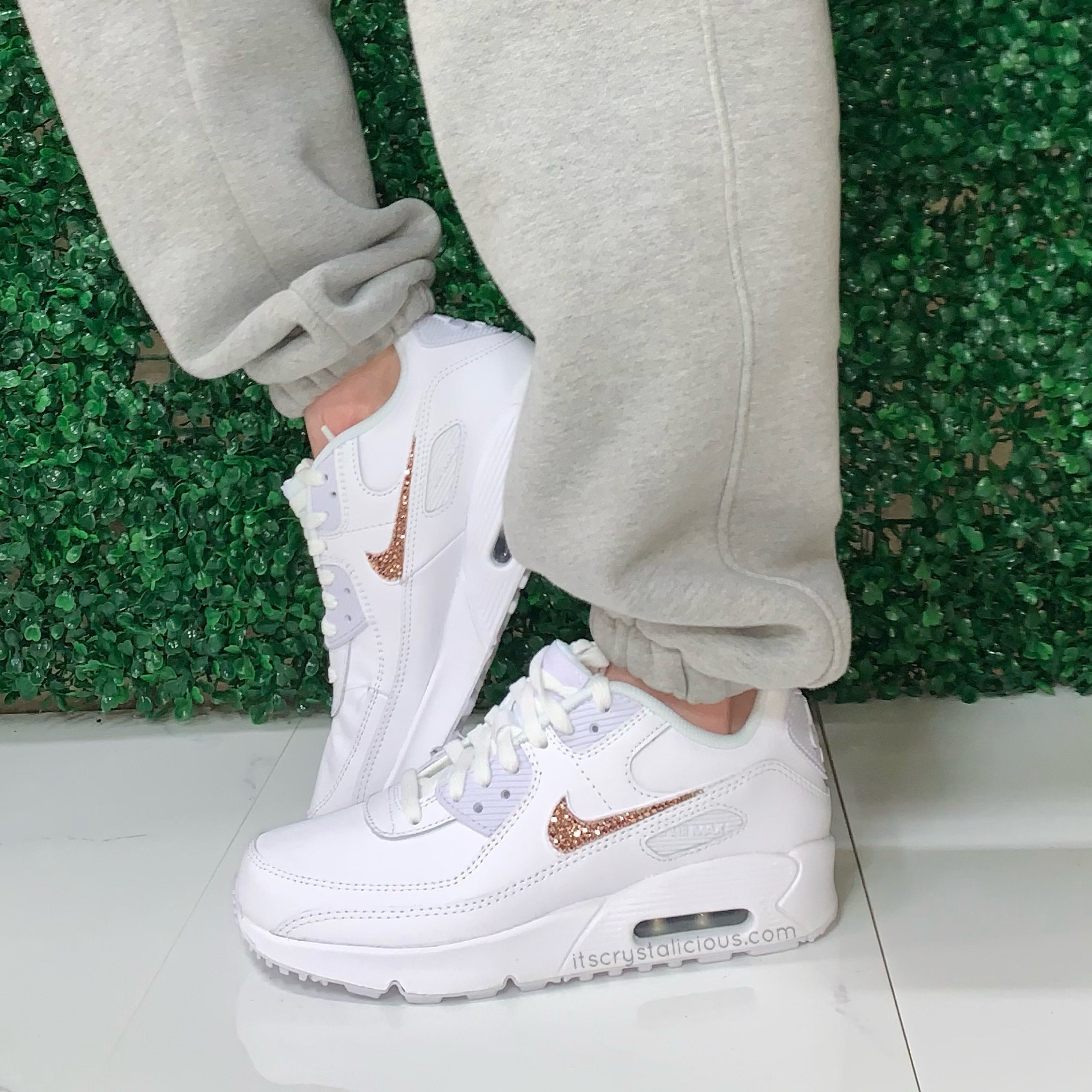 Rose Gold Air Max -