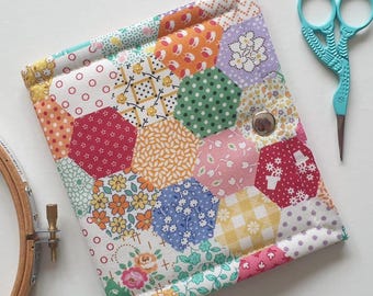 Aunt Grace Goes Scrappy thread/floss keeper. ORT saver, project pal for cross stitch, embroidery threads. 5.5"x 10" open. Hexies.