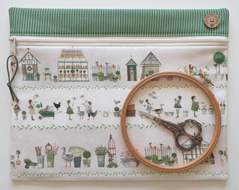 Country garden project bag W14"xH11" for needlework, crafts, cross-stitch, embroidery, EPP, WIPs. Fully lined. Zipped pouch. Acufactum.