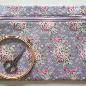 Tilda vintage roses project bag W14 x H11. Softly padded pouch for cross stitch embroidery needlework WIPs. Lilac, mauve, purple. image 1