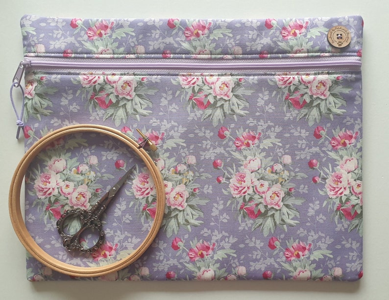 Tilda vintage roses project bag W14 x H11. Softly padded pouch for cross stitch embroidery needlework WIPs. Lilac, mauve, purple. image 1