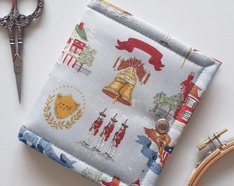 US Independence 250 years thread/floss keeper. ORT saver, project pal for cross stitch, embroidery threads. 5.5"x 10" open. Pale blue.