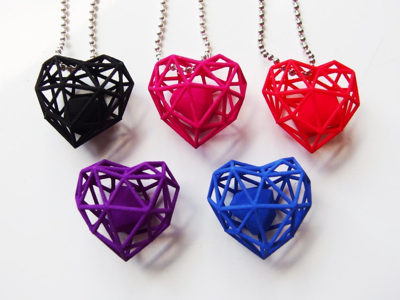 3D printed wireframe heart necklace Red image 4