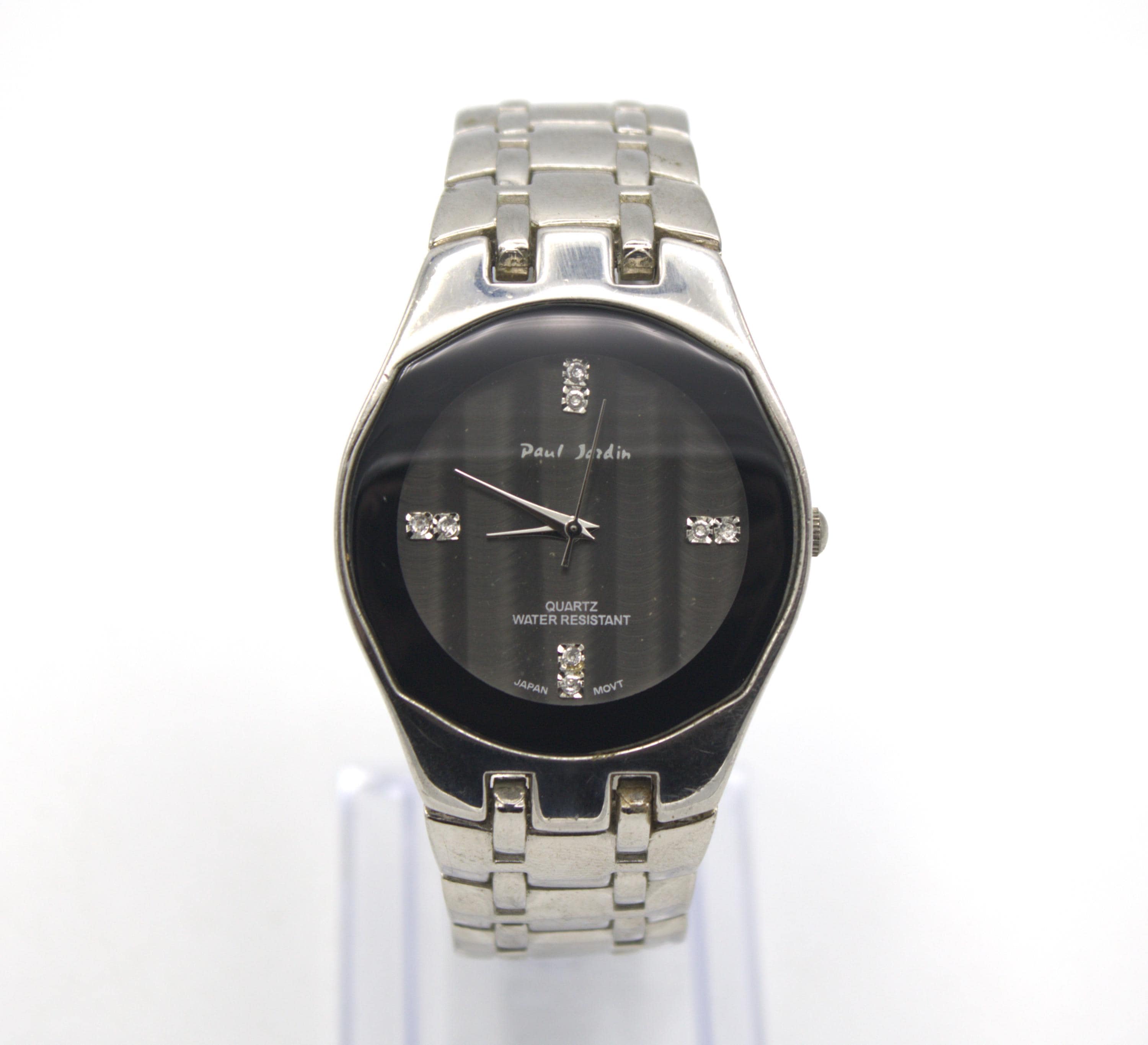 Vintage Wristwatch Chrome Polished Silver Metal With Clear Vintage Wristwatch Chrome Polished Silver Metal With Clear