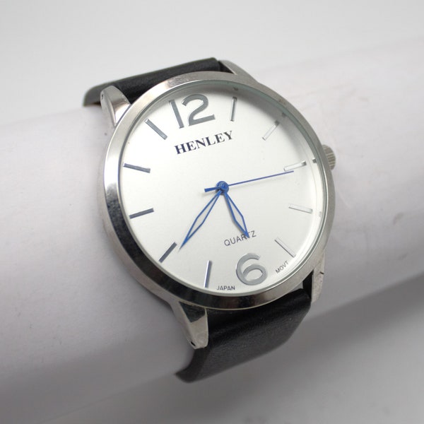 Vintage Hensley large dial wristwatch chrome white analog dial black leather band mid century style Japan