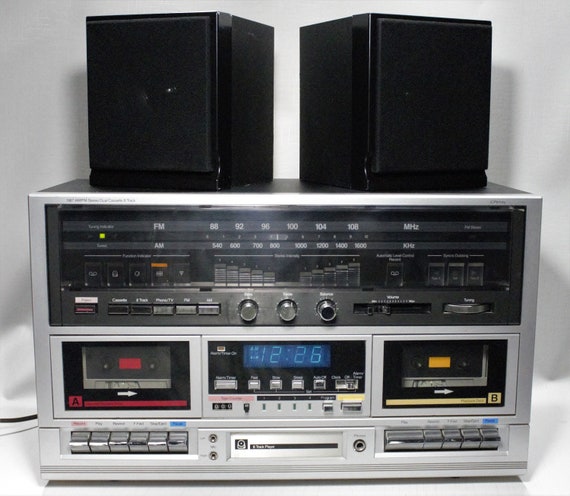 Disfraz de Radio Cassette Años 80 para Adulto