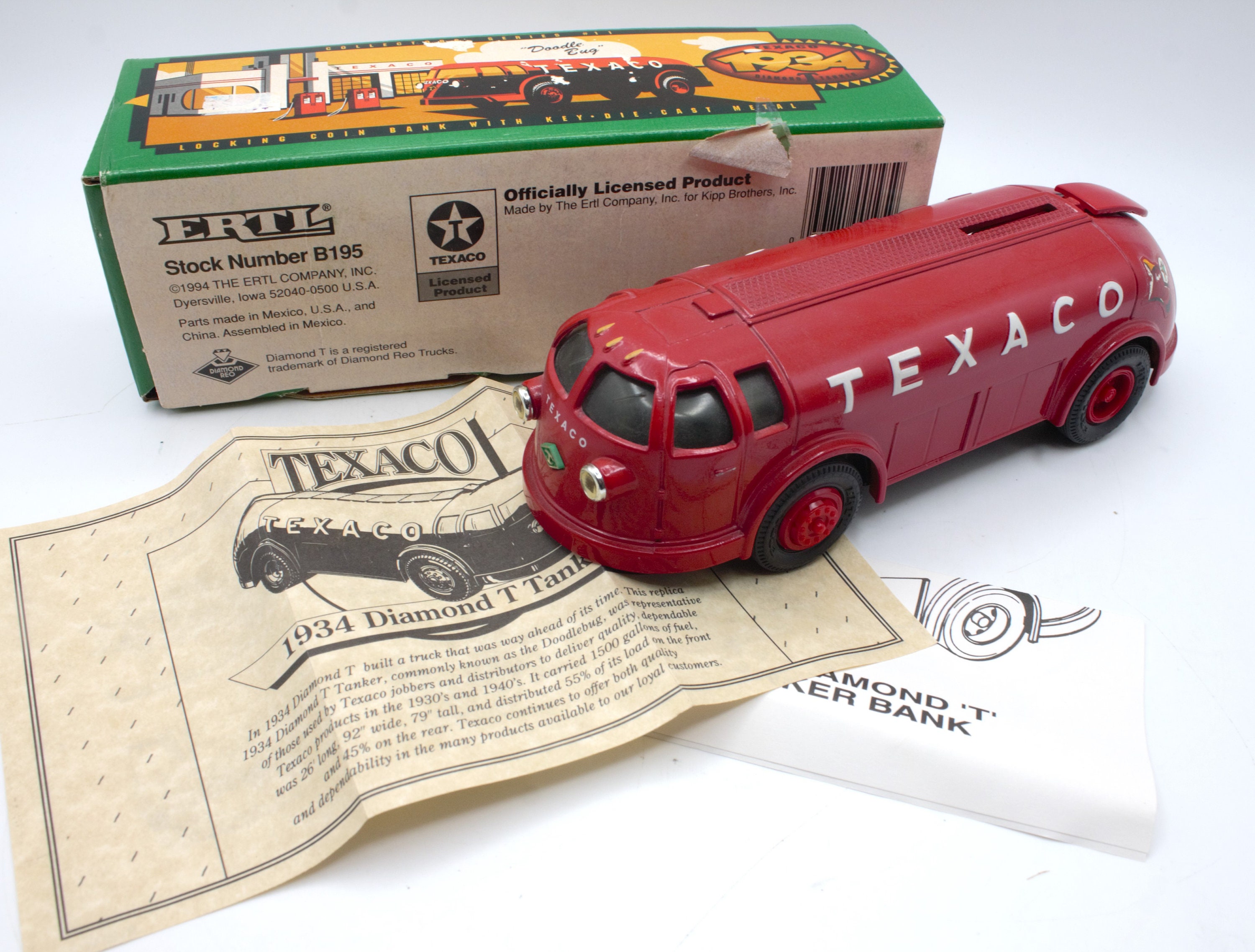 Vintage Texaco 1934 Diamond T Truck Bank Doodle Bug Deco