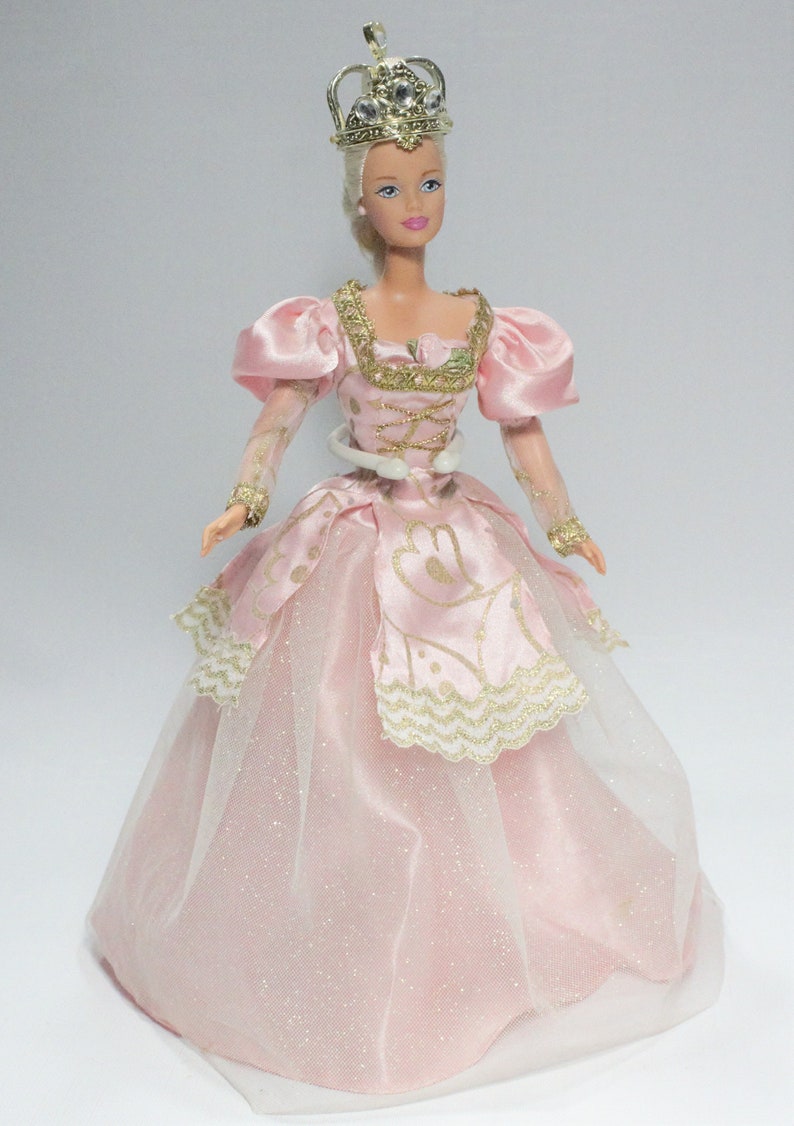 Vintage 1997 Barbie Rapunzel Princess With Crown Pink Gown Dress