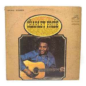 Vintage 1960s vinyl Charley Pride Country 1966 album classic folk icon country western music Dynagroove stereo LP RCA Victor Records