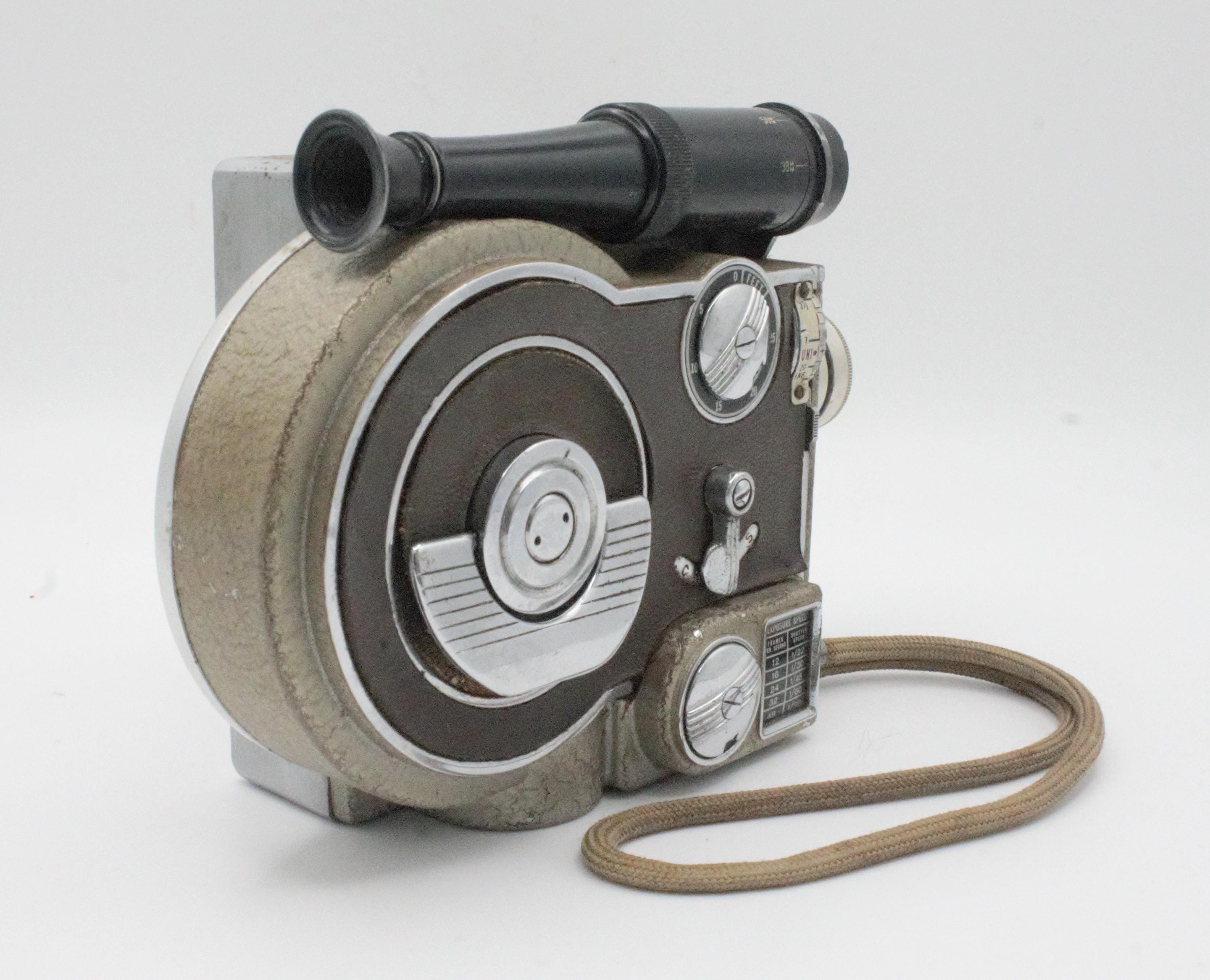 Vintage 8mm Movie Camera Revere Eight Magazine Cine Eight Model