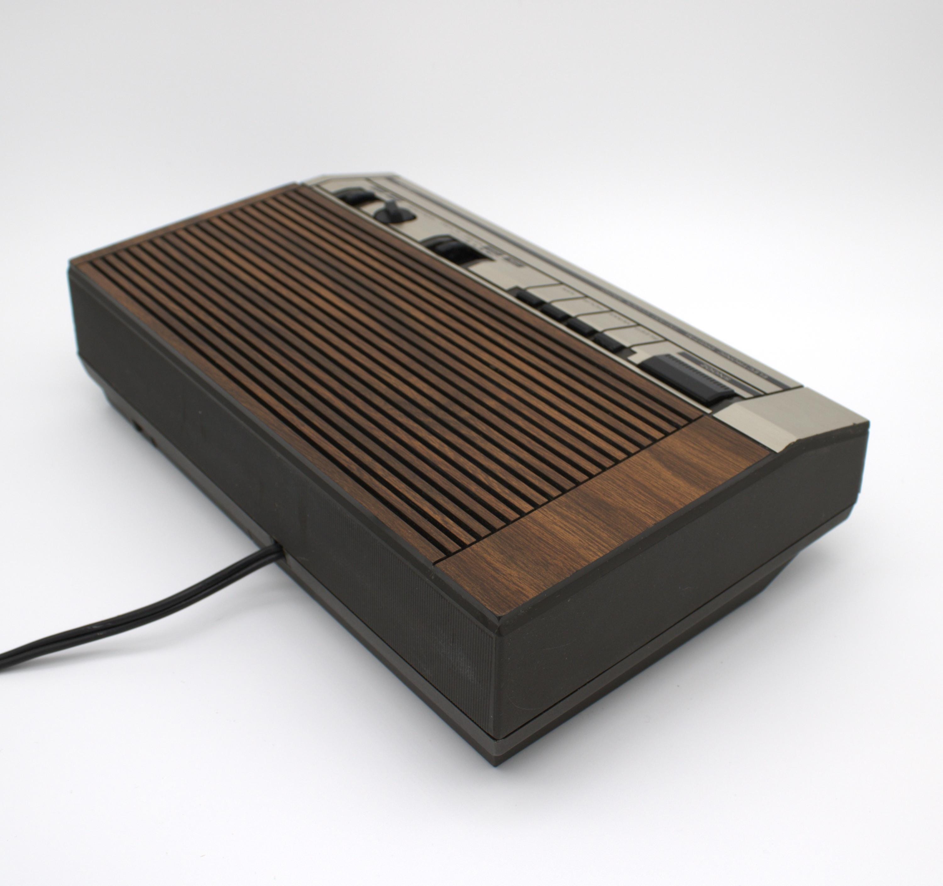 Vintage 1980s GE Digital Alarm Clock Radio Am/fm Red LED Light Time ...
