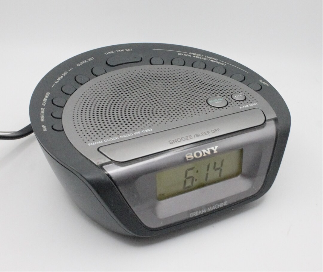 Vintage Digital Alarm Clock Radio Sony Dream Machine AM/FM Digital ...