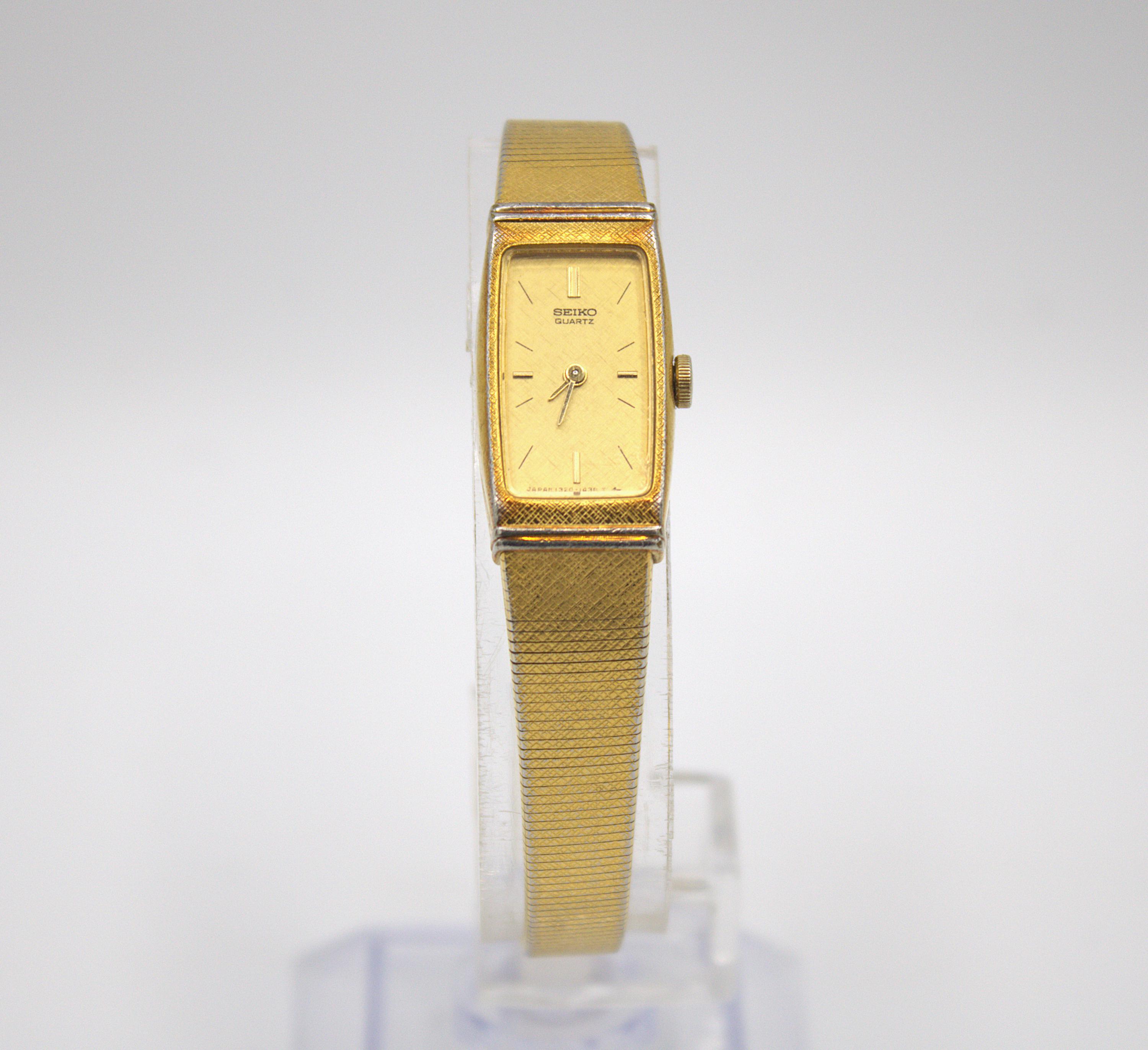 海外ブランド  Vintage Seiko Design Elegant Watch Womans Style Deco Art 時計