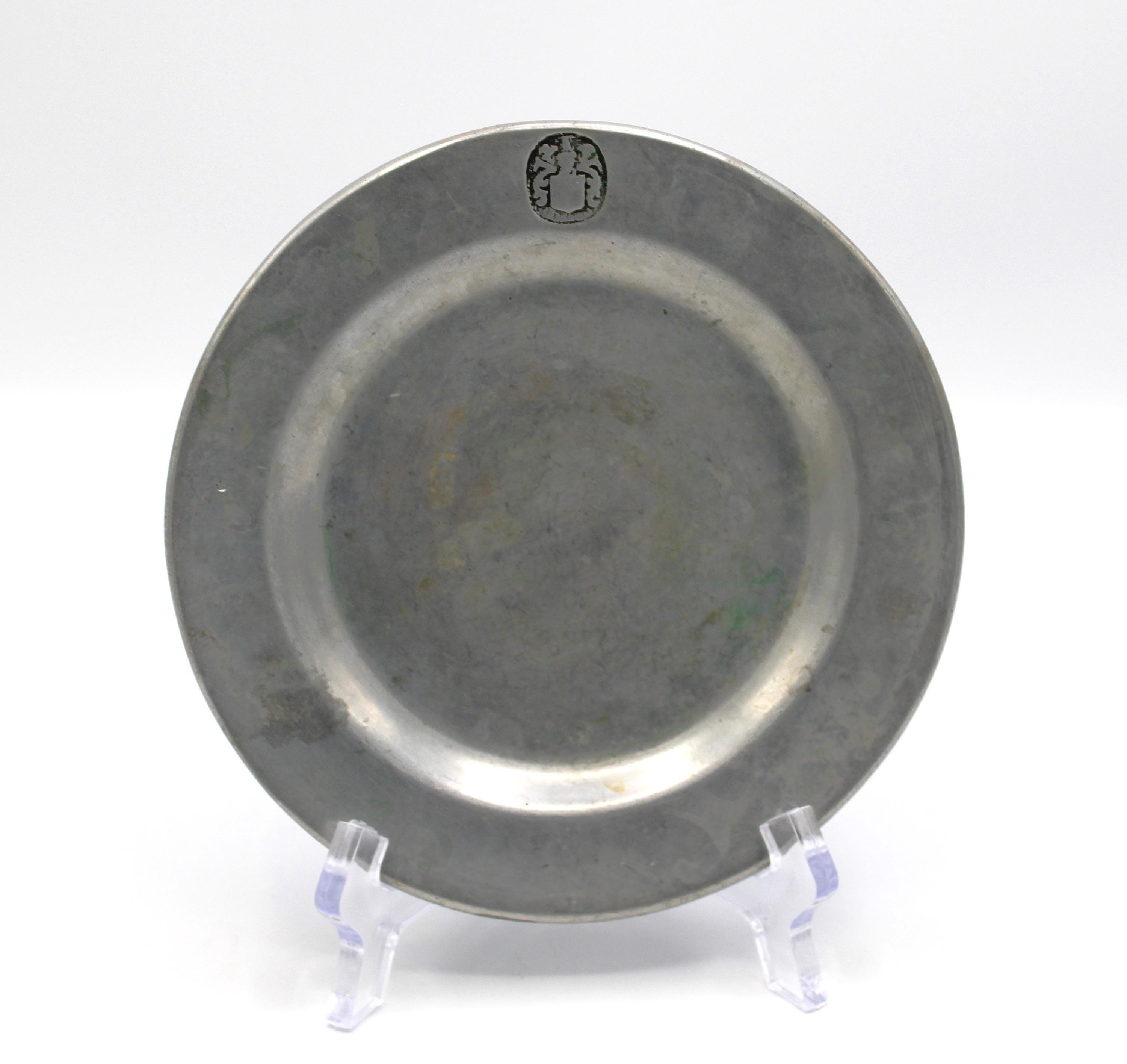 Vintage Silver Plate Pewter Aluminum Alloy Crest Shield