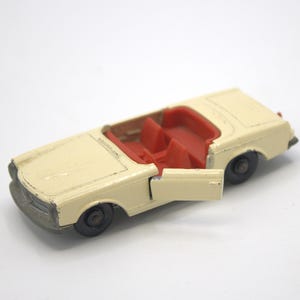 Vintage 1960s Matchbox Mercedes 230 SL Series No. 27 Die Cast