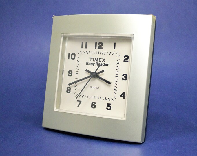 Vintage Alarm Clock Analog Lighted Dial Electronic Quartz Green Beep Buzzer Wake Tone Snooze