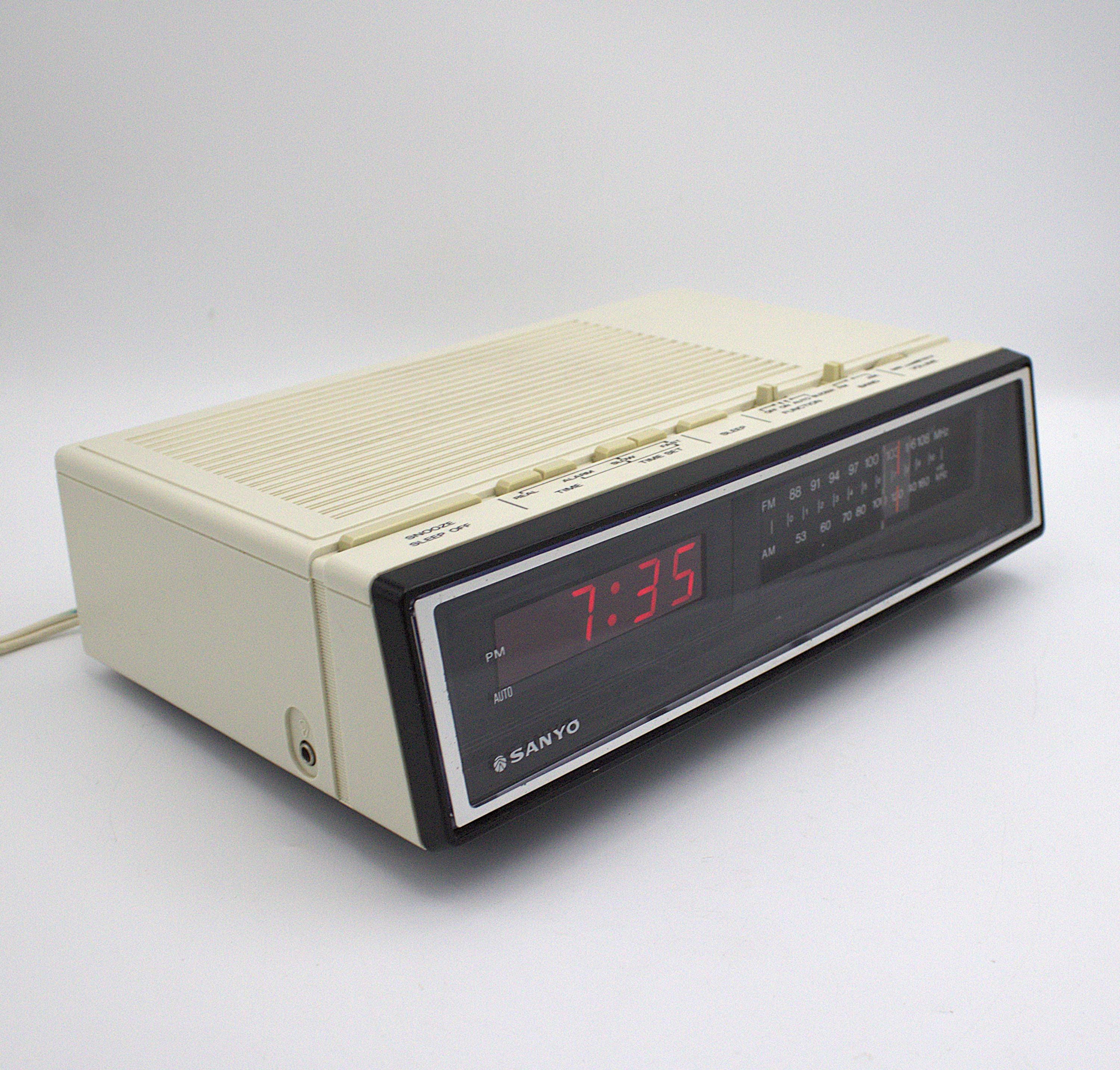 Sanyo Alarm Clock - Etsy