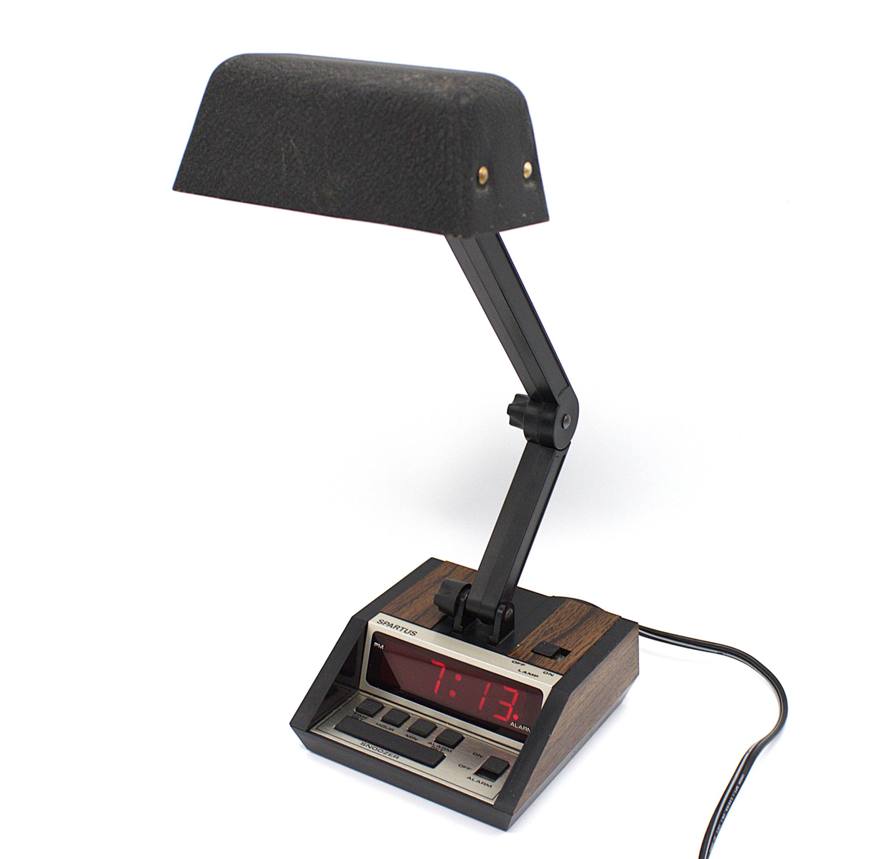Vintage 1970s Spartus Digital Alarm Clock Desk Lamp Red LED