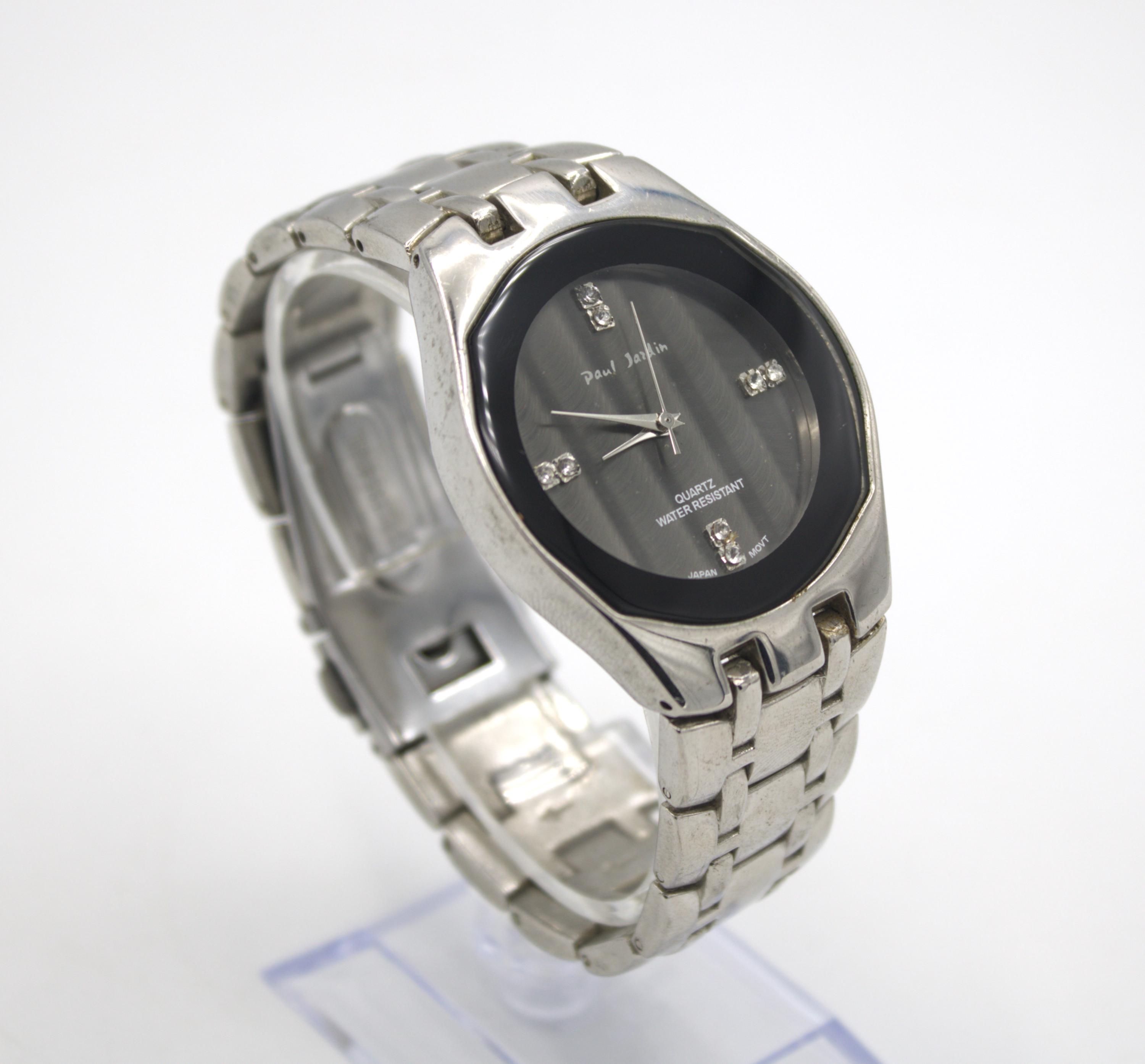 Vintage Wristwatch Chrome Polished Silver Metal With Clear  display picture 2