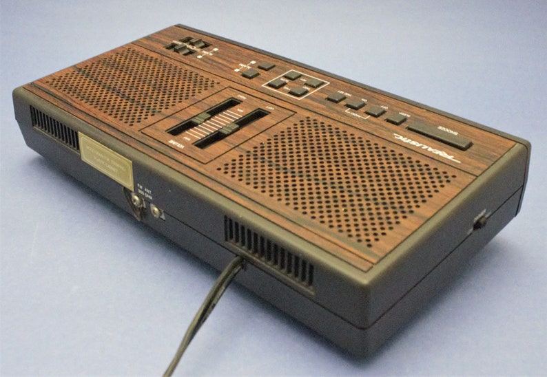 Vintage Digital Alarm Clock Stereo Dual Alarms AM/FM Radio Etsy