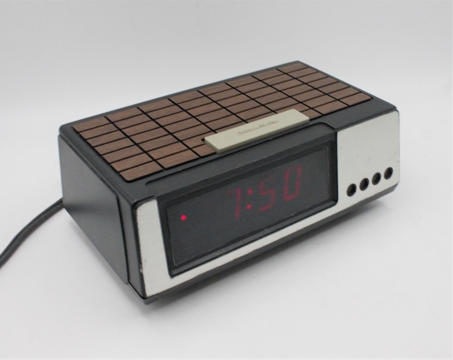 Vintage Digital Alarm Clock Red LED Light Time Display Woodgrain ...