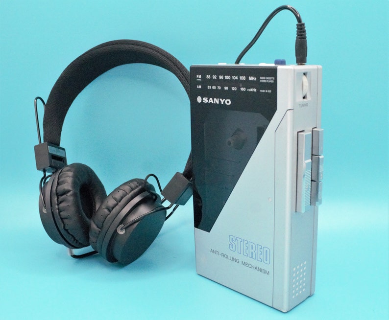 Vintage 1980s Sanyo Cassette Player Personal Portable Stereo Etsy