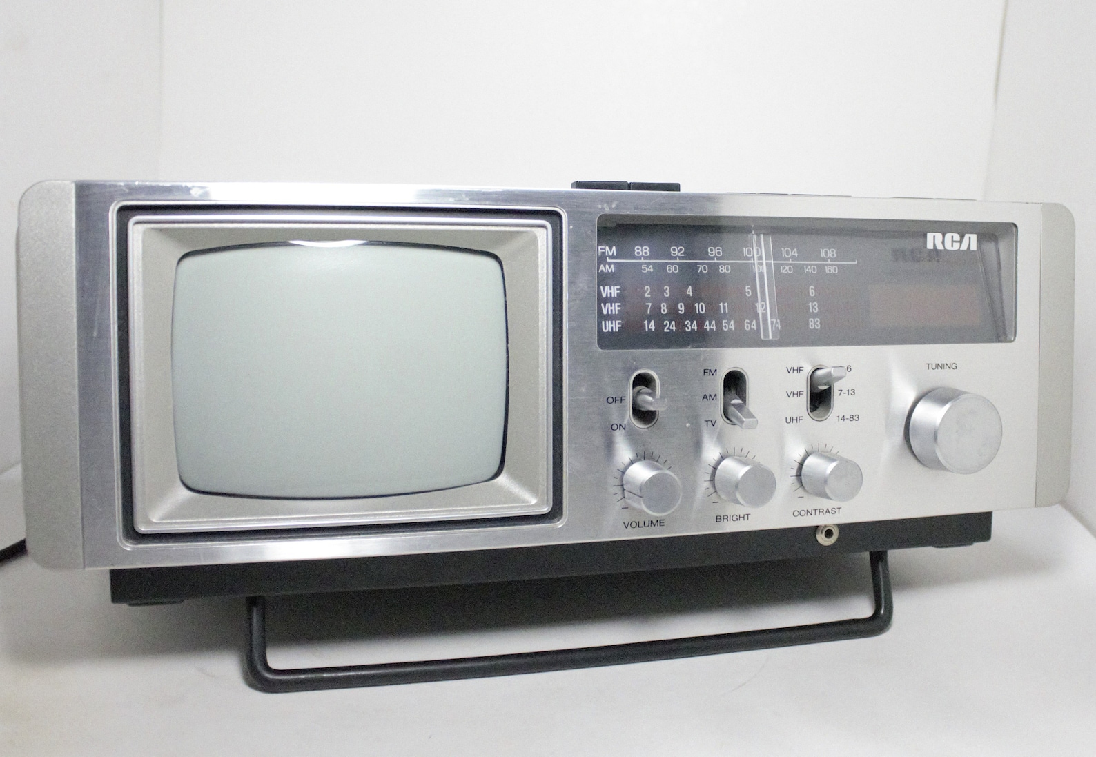 Vintage 1980s TV Am/fm Radio Digital Alarm Clock Portable B&W Etsy
