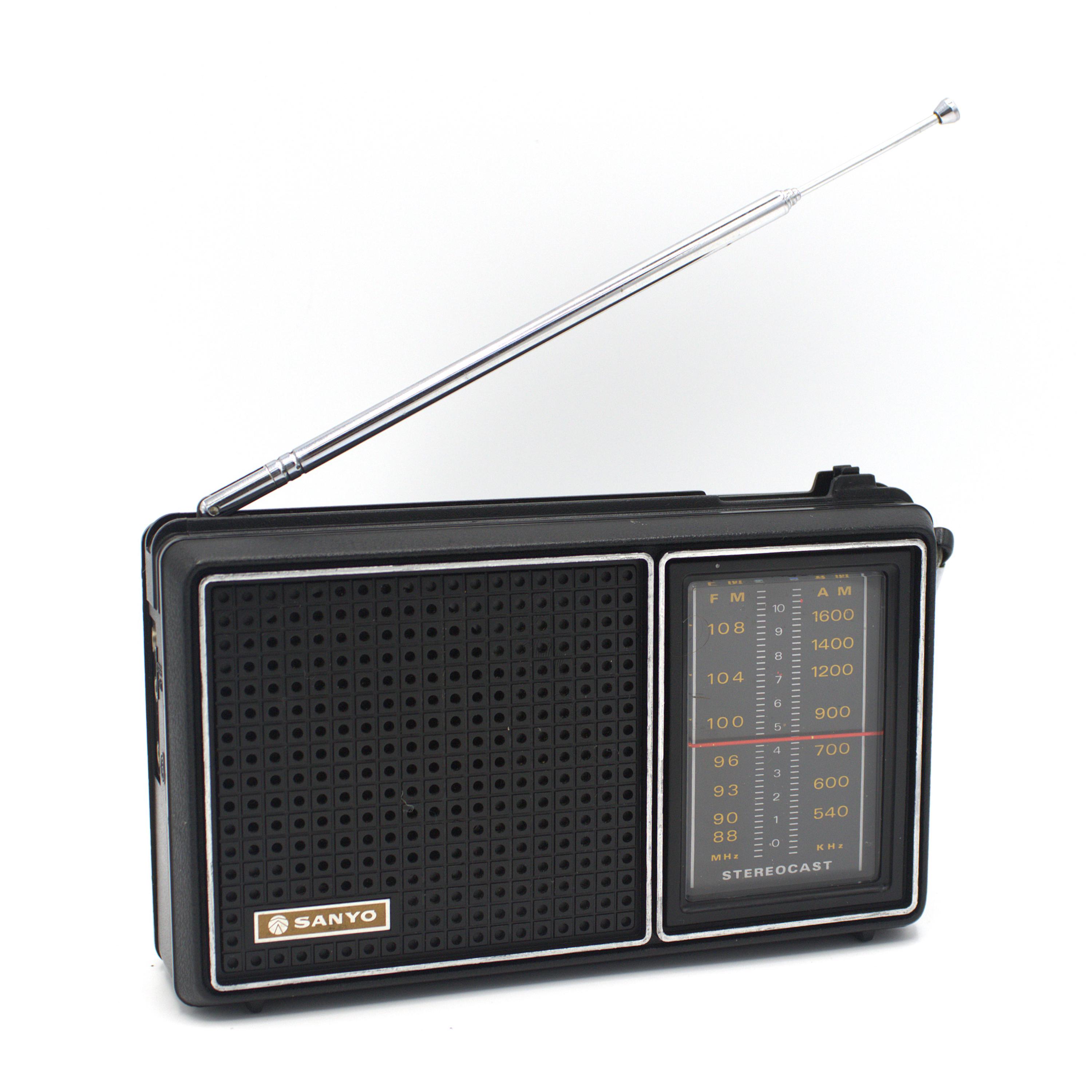 Vintage Sanyo AM/FM Transistor Radio Black and Chrome Analog Tuner