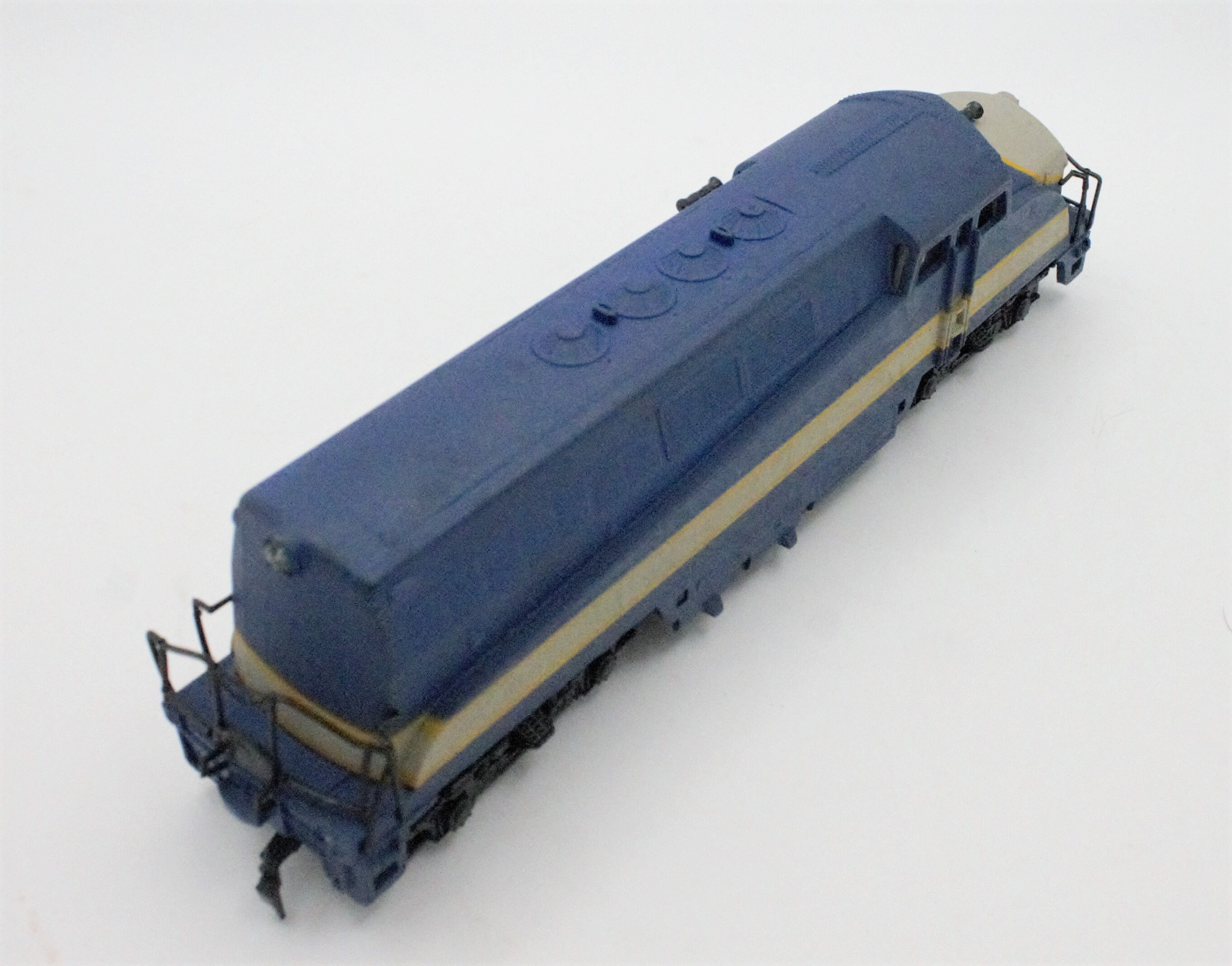 HO/J Scale Tomix JR-Freight EH200 Electric Locomotive Blue