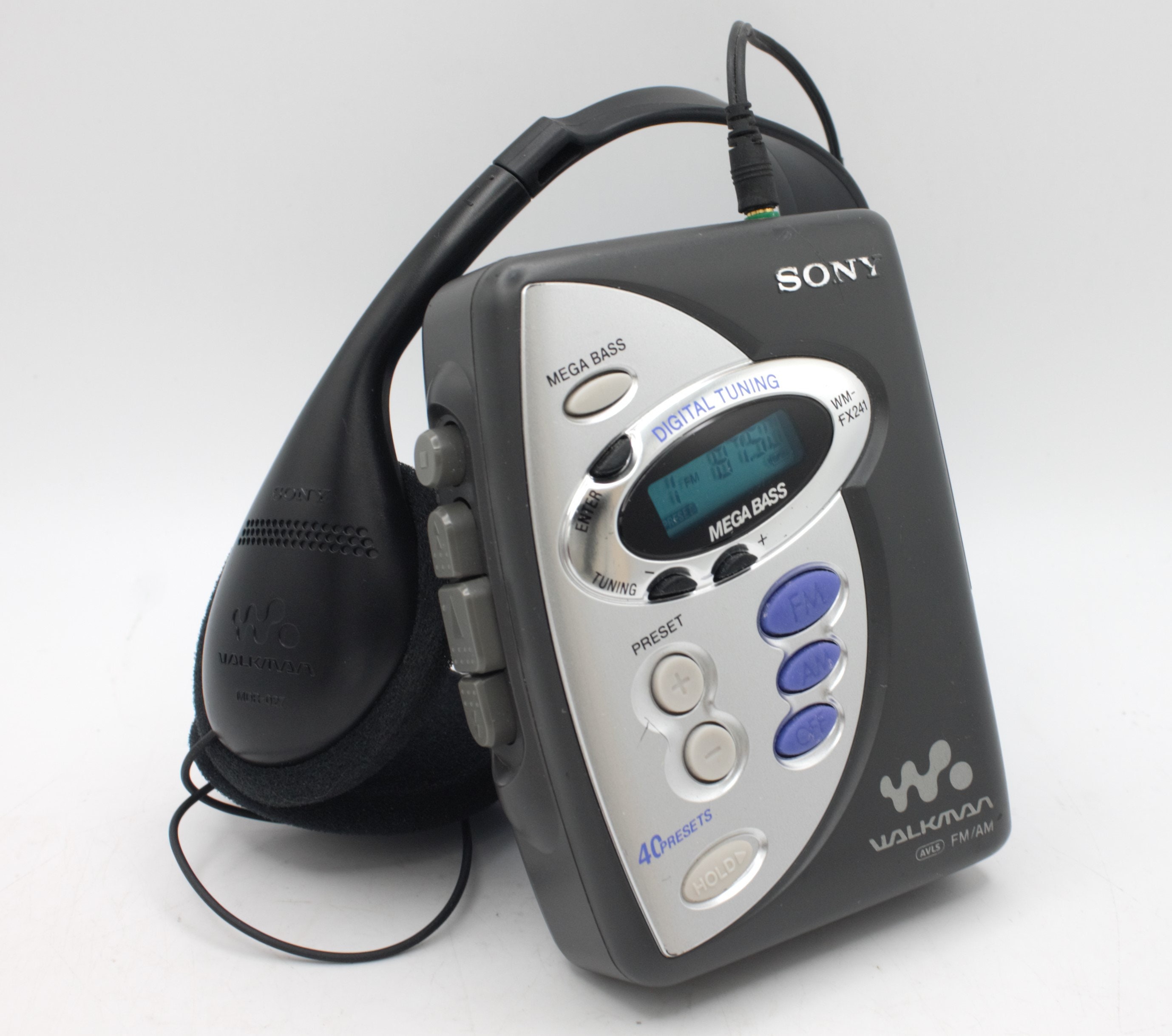 Vintage Sony Walkman Stereo Cassette Tape Player FM/AM