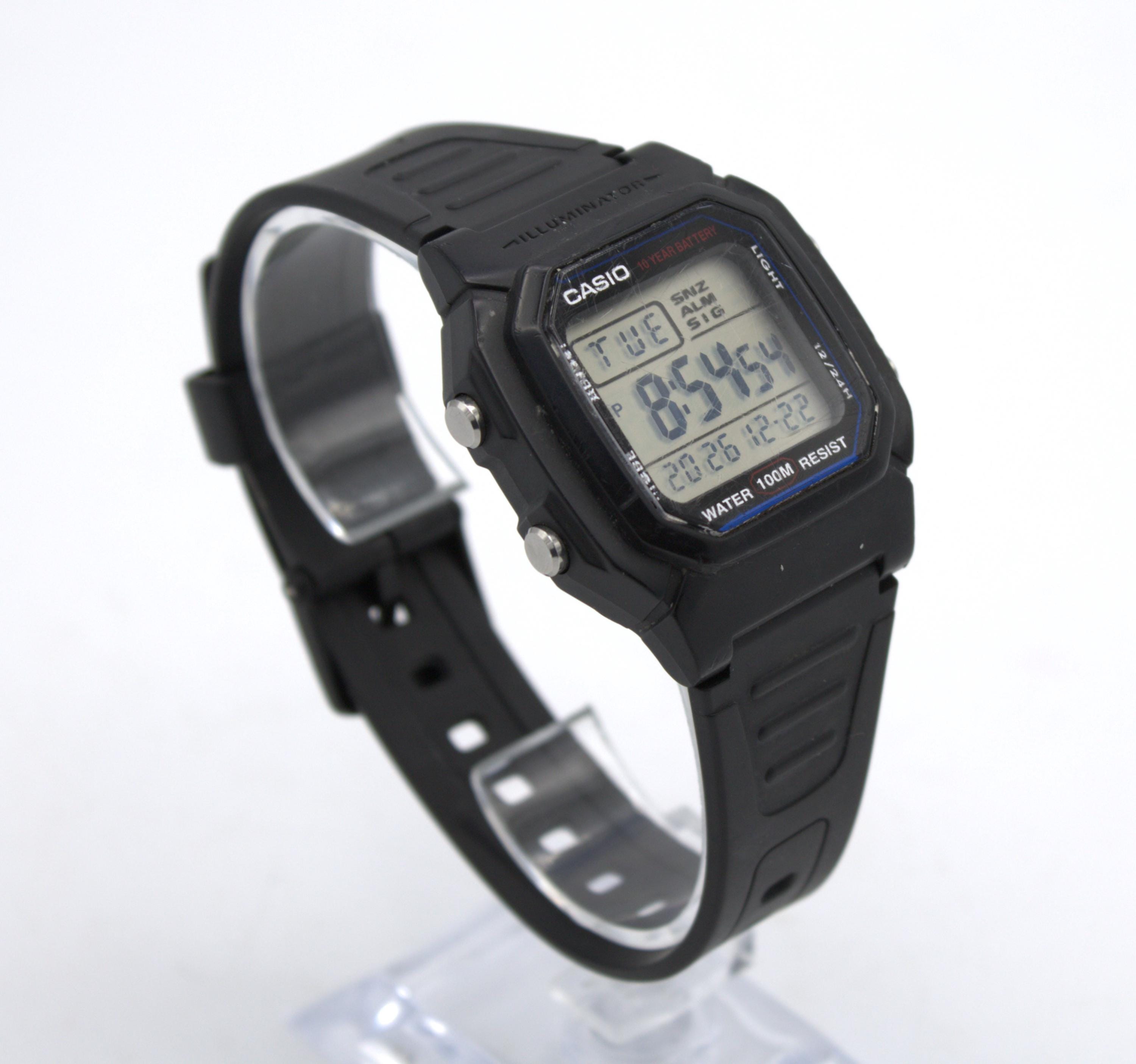 Vintage Casio Digital Watch Chronograph Stopwatch Calendar Date