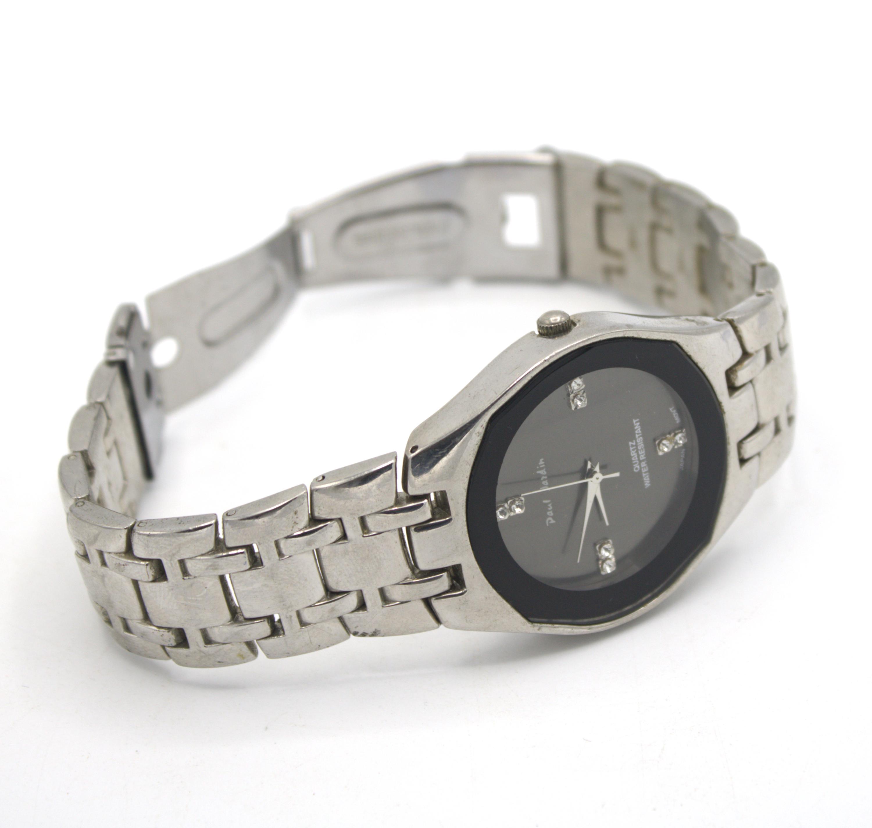 Vintage Wristwatch Chrome Polished Silver Metal With Clear Vintage Wristwatch Chrome Polished Silver Metal With Clear