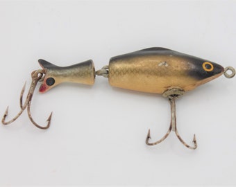 Vintage fishing lure 1950s wood segmented body swimming movement treble hooks chugger popper lure