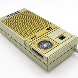 Vintage AM/FM Transistor Radio Mini Pocket Receiver Gold Accent ...