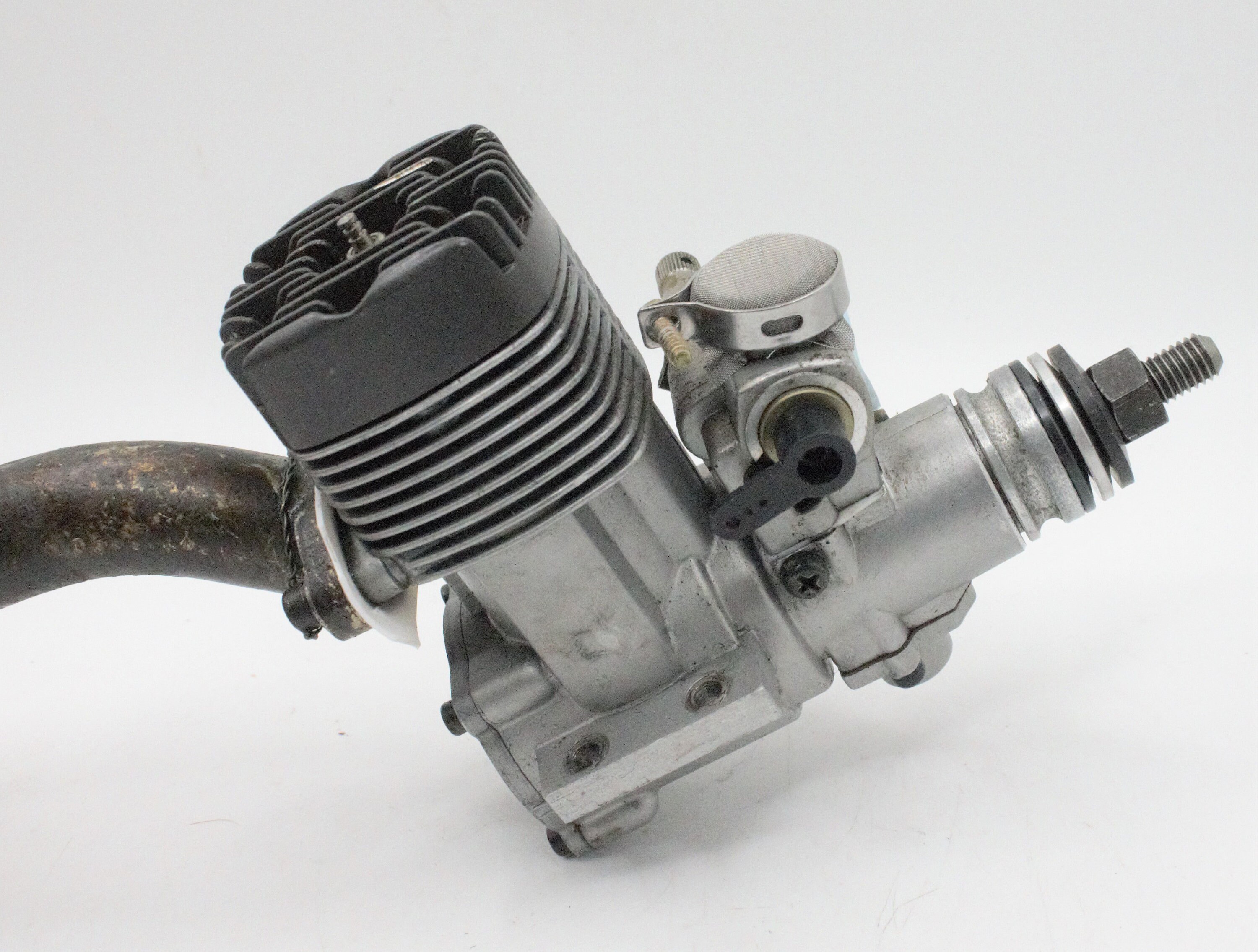マヌエル ラジコン　エンジン　YS 61LONG Vintage YS 61-R Long Stroke Fuel Injected 2 Cycle With Tuned Pipe