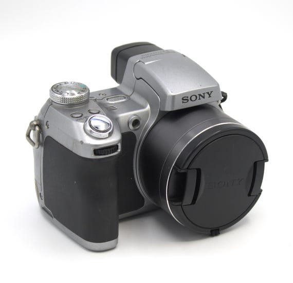 Vintage Sony Sure Shot Still Digital Camera Color 2.5