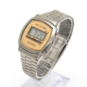 Vintage 1980s digital watch Accutime chrome silver stainless steel band LCD quartz 80s fashion image 3