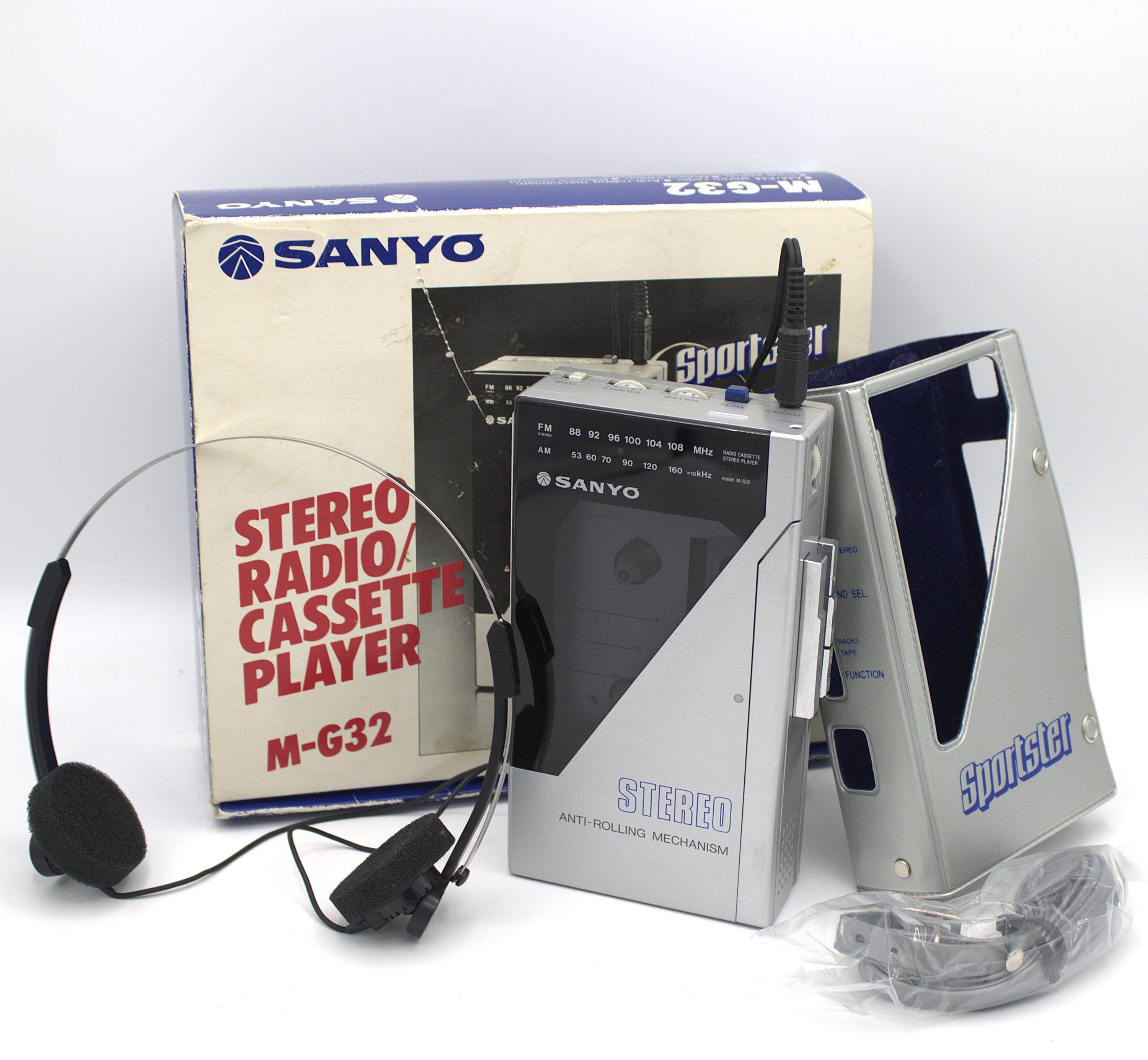 Vintage 1980s Sanyo Sportster Stereo Cassette Tape Player Vintage 1980s Sanyo Sportster Stereo Cassette Tape Player