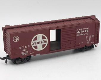 Vintage HO scale model train car Sante Fe boxcar brown sliding door detailed railroad miniature rolling car ALM Austria