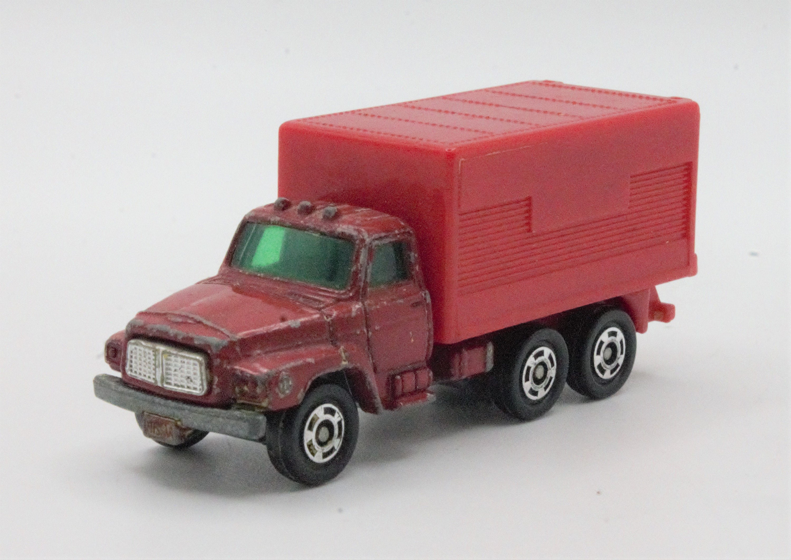 【希少品】TOMY NISSAN DIESEL TRUCK Shell ミニカー Nissan Diesel JOMO Tank truck Tomica Card Tomy Japanese