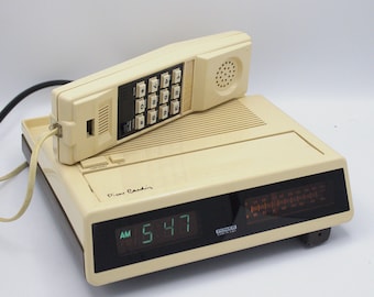 Vintage 1980s Piere Cardin Electronique Telephone digital alarm clock AM/FM radio green LED lighted dial 80s mod design landline phone