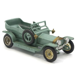 Vintage 1960s Matchbox Rolls Royce Silver Ghost Series No. 13 Models of Yesteryear die cast metal miniature antique classic Lesney England