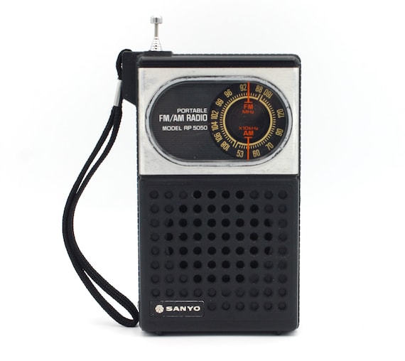 Vintage Sanyo Transistor Radio AM/FM Portable Radio Receiver