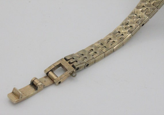 Vintage Caravelle ladies gold tone wristwatch del… - image 7