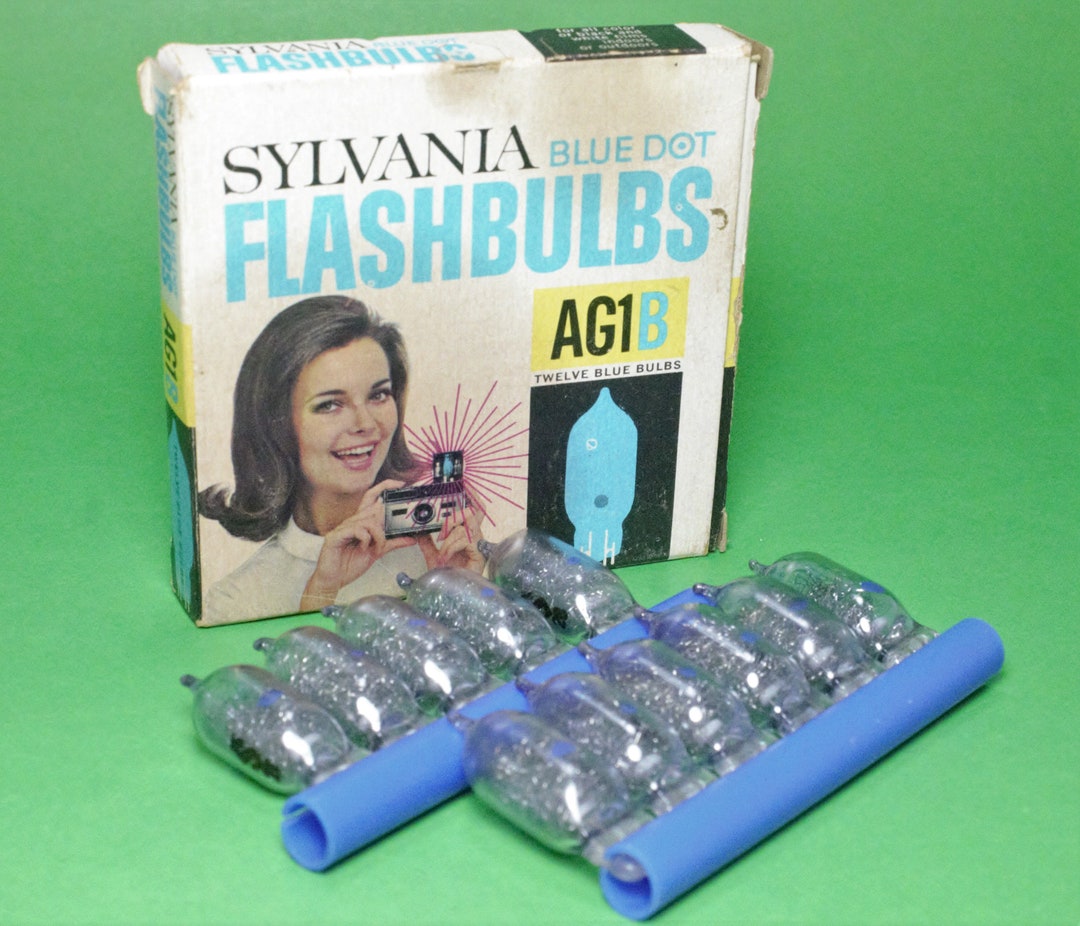 Vintage Camera Flash Bulbs Sylvania Blue Dot AG1B 11 Count Etsy